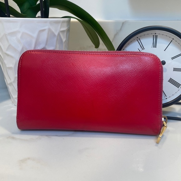 Authentic Prada Wallet - Picture 3 of 8